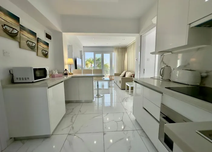 Lumiere Retreat 2 Апартаменты