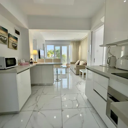 Lumiere Retreat 2 Apartament