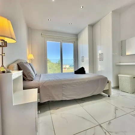 Апартаменти Lumiere Retreat 2 Ларнака